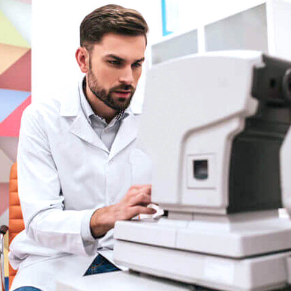 optometrist in Kenner